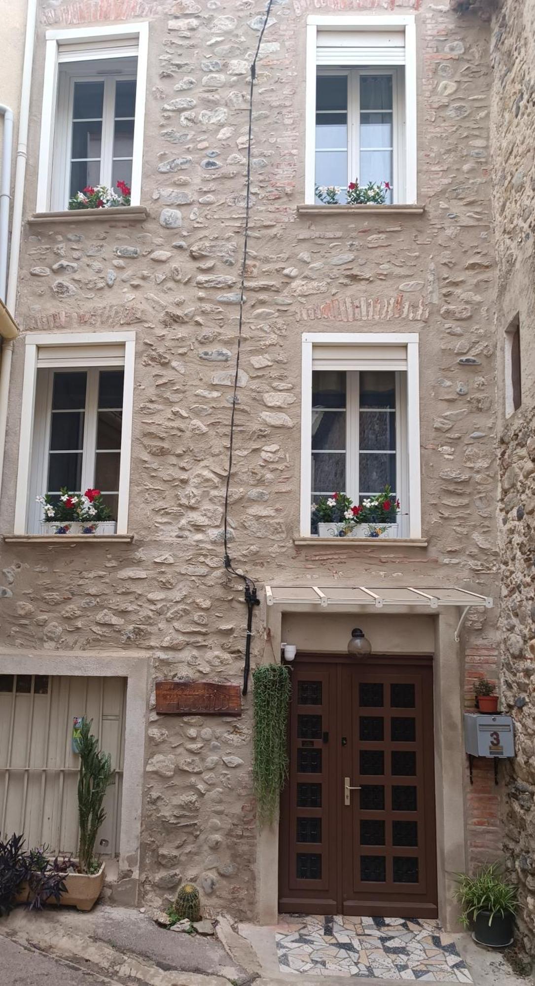 Bed and Breakfast A L' Estiu Latour-de-France Esterno foto